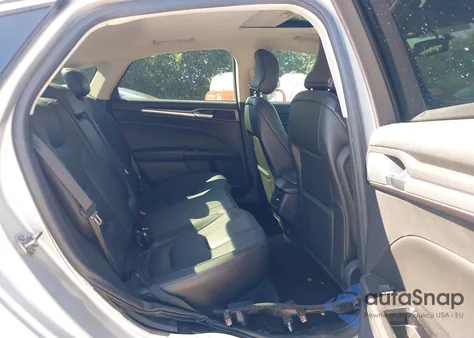 2016 Ford Fusion Titanium из США, поврежденный, VIN 3FA6P0K91GR250476